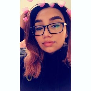 Meet your Posher, Karla